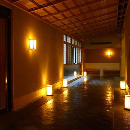 Hotel Oku Yugawara Sansuirou Exterior foto